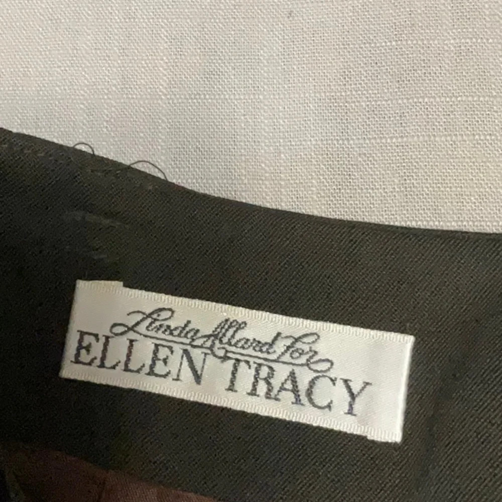 LINDA Allrad for ELLEN TRACY - Picture 3 of 5
